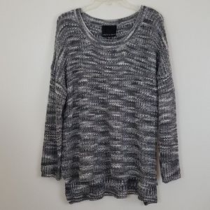 Harlowe & Graham Gray & White Varigated Sweater L